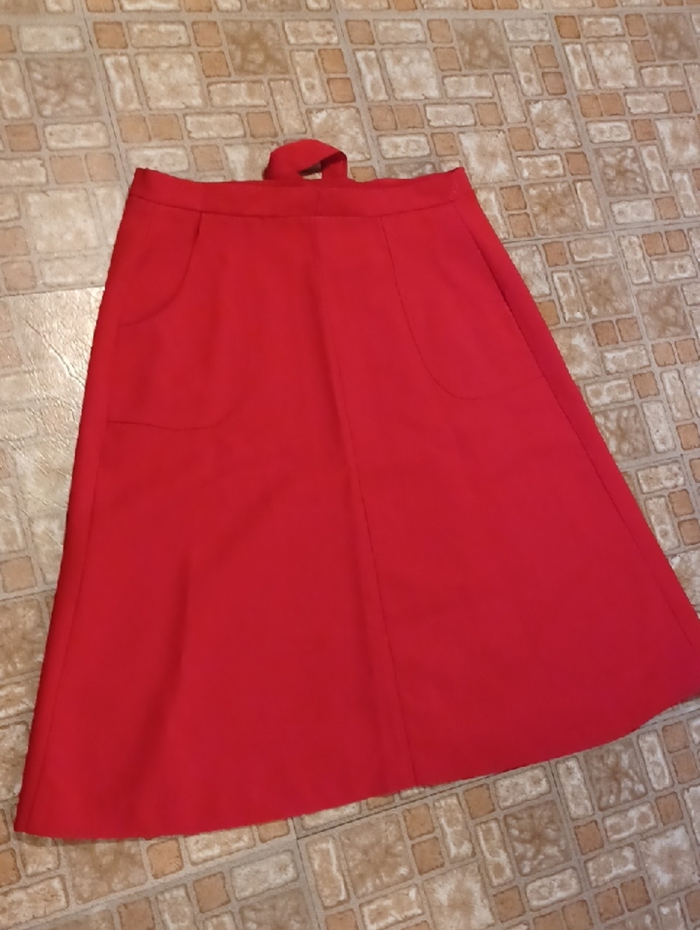Red Wrap Around Women's Skirt Size 7